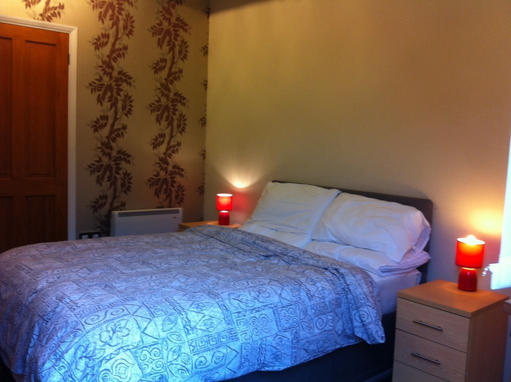 Bed and Breakfast The Swan Kineton  Экстерьер фото